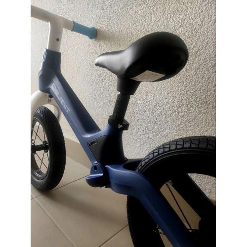 Детский Велосипед-беговел Delanit В06-Blue (колеса надувные 12')