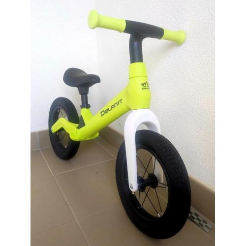 Детский Велосипед-беговел Delanit В06-Green (колеса надувные 12')